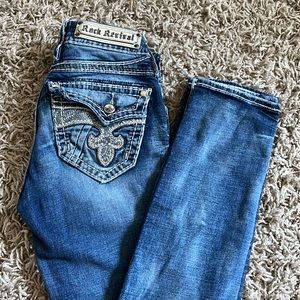rock revivals size 25 straight leg, low rise jean